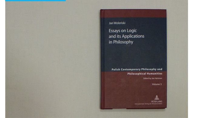 Essays on Logic and its Applications in Philosophy